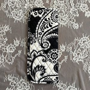 Vera Bradley Curling & Flat Iron Cover | Midnight Paisley